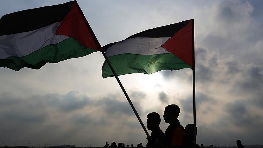 İngiliz milletvekili: “Hamas’ın yasal olarak direnme hakkı var”