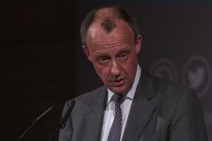 “Zoraki” seçilen ilk şansölye: Merz “Savaş Başbakanı” mı oluyor?