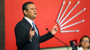 CHP “Millet İradesine Sahip Çıkıyor” mitinglerini yurt dışına taşıyor: İlk durak Brüksel