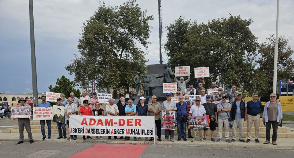 Adam-Der’de yeni dönem: “Militarizmden arındırılmış bir dünya mücadelesine devam”