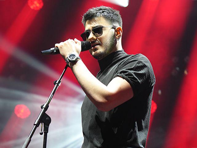 Pop ve R&B’nin parlayan yıldızı: Semicenk Stuttgart’a geliyor